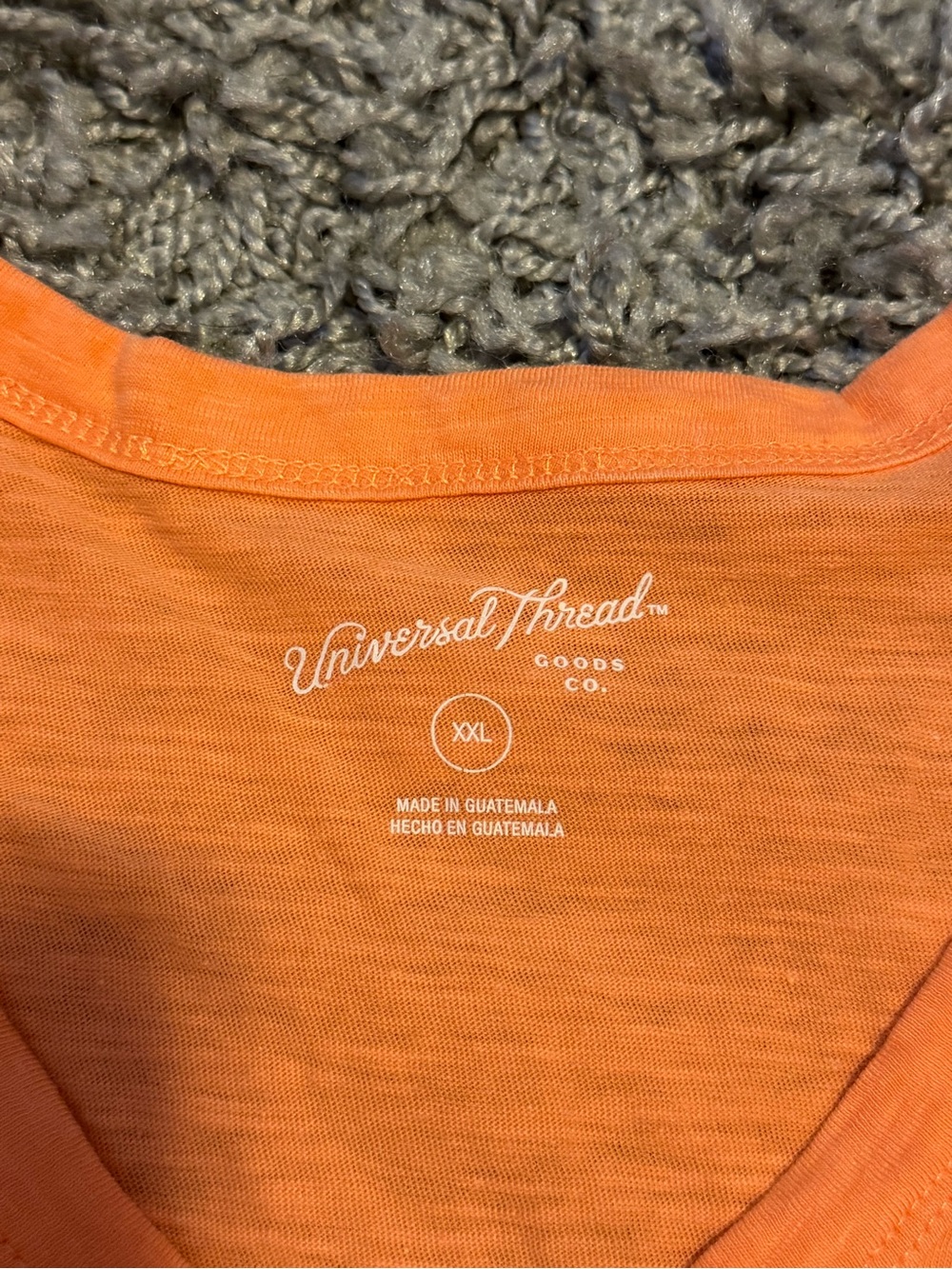 Universal Thread Tee - Picture 2 of 3